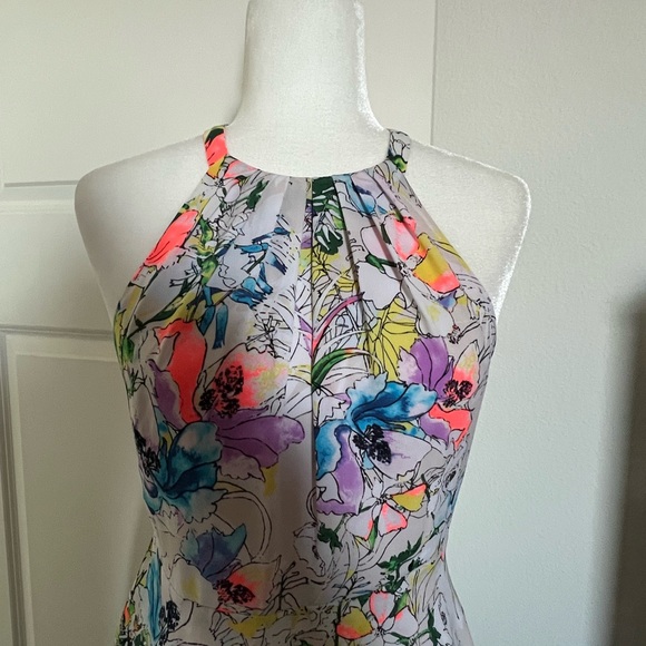 EUC Express Bright Floral Mini Dress - 6 - Picture 2 of 9